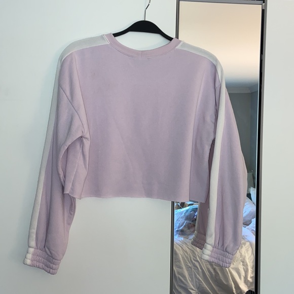 💋2 for $15💋pastel purple cropped crewneck - Picture 3 of 3